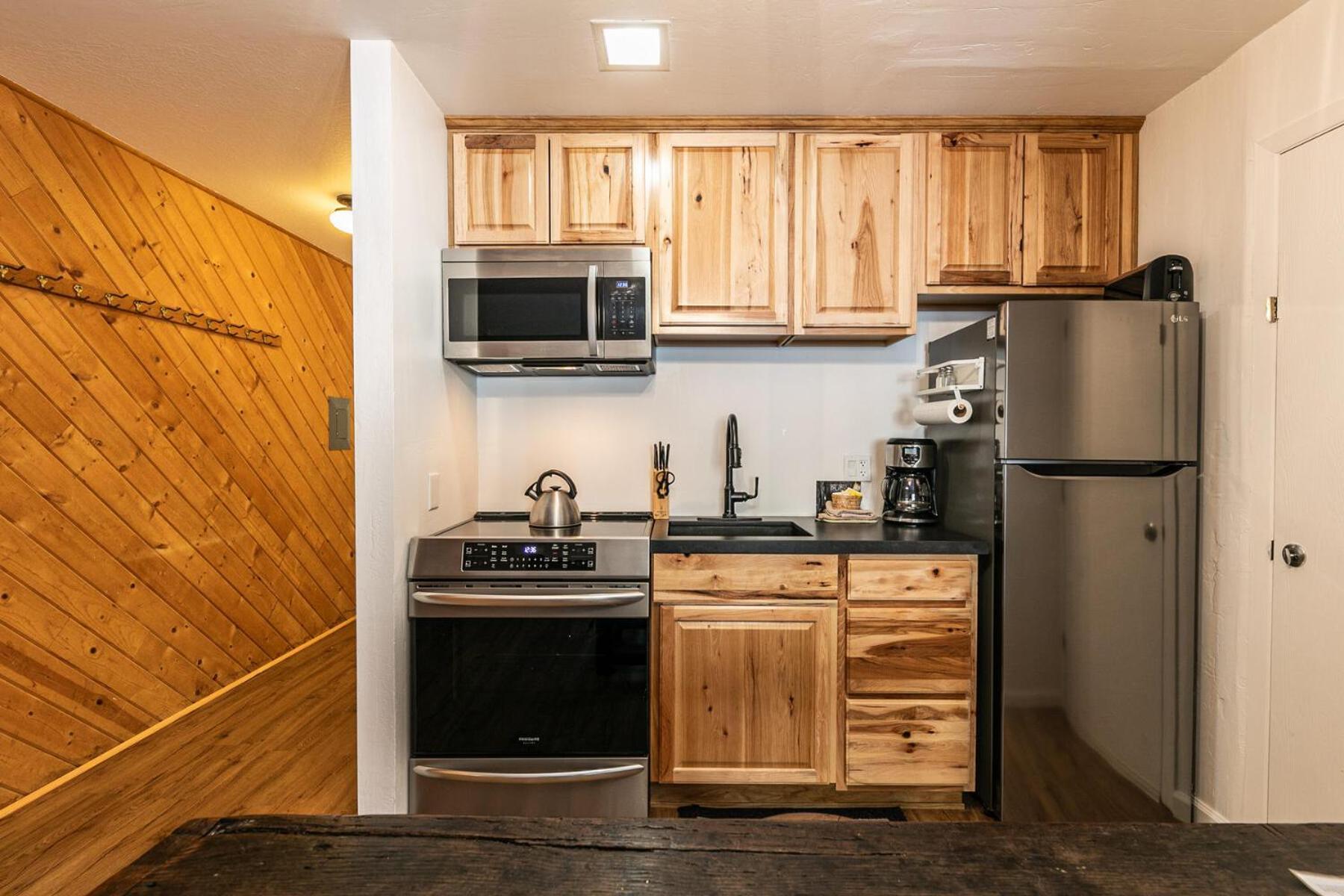 Cozy Studio W/Kitchen #112 At Donner Lake Village Truckee Exterior photo