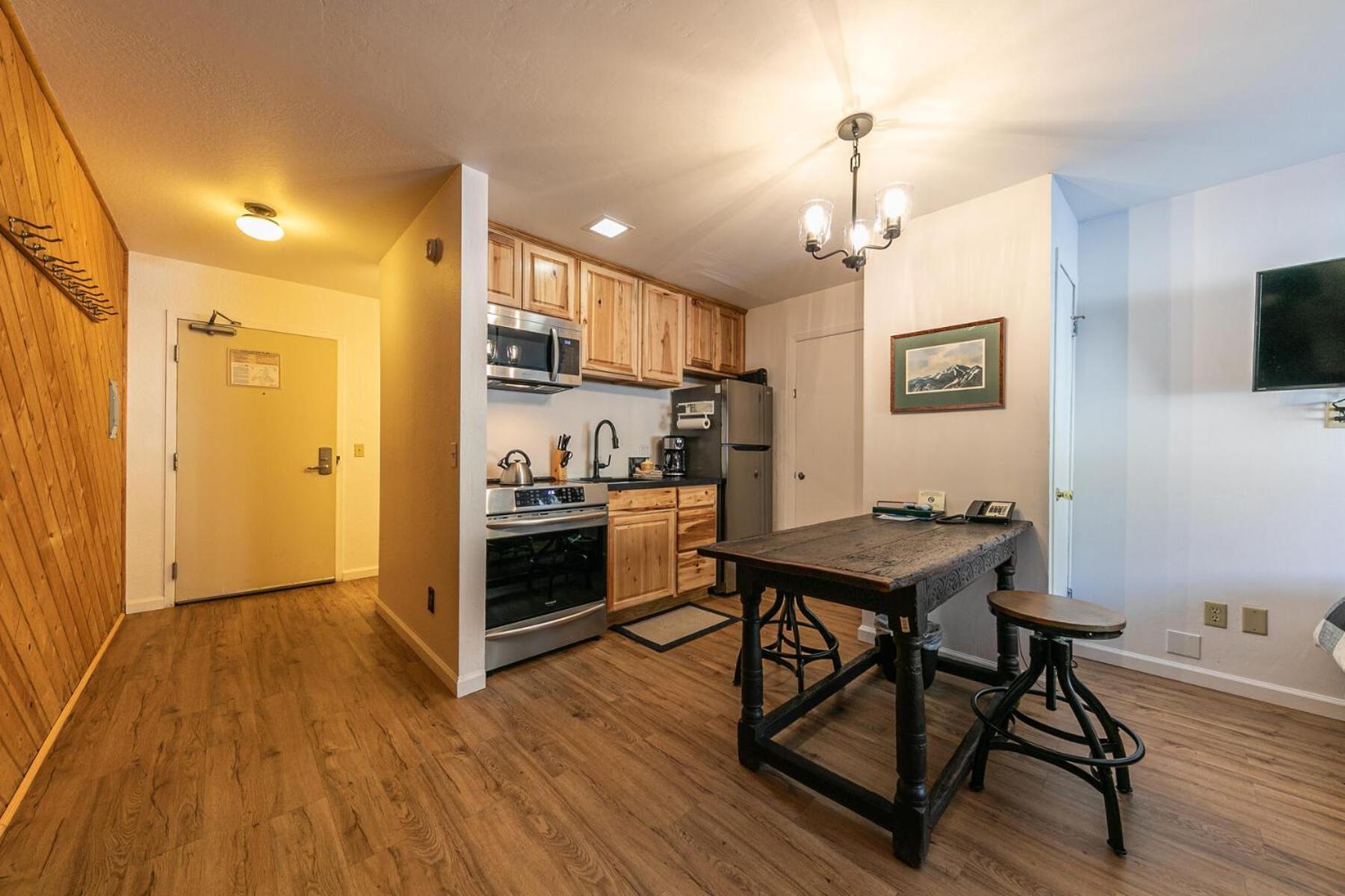 Cozy Studio W/Kitchen #112 At Donner Lake Village Truckee Exterior photo